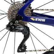 Cinelli Pressure ADR 105 Di2/Ksyrium30 Bike click to zoom image