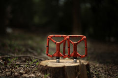 Funn Python 2 Alloy Flat Pedals Long Pins Orange click to zoom image
