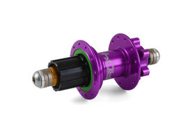 Hope PRO 4 Rear 24H Purple 135 x 10mm bolt-in