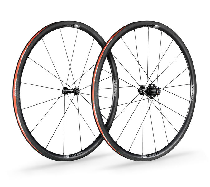 Vision Metron 30 SL Carbon Road Wheelset Clincher Tubeless Ready, XDR click to zoom image