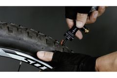 Topeak Tubi Master X 2-IN-1 Kit Without CO2 Multi Tool click to zoom image