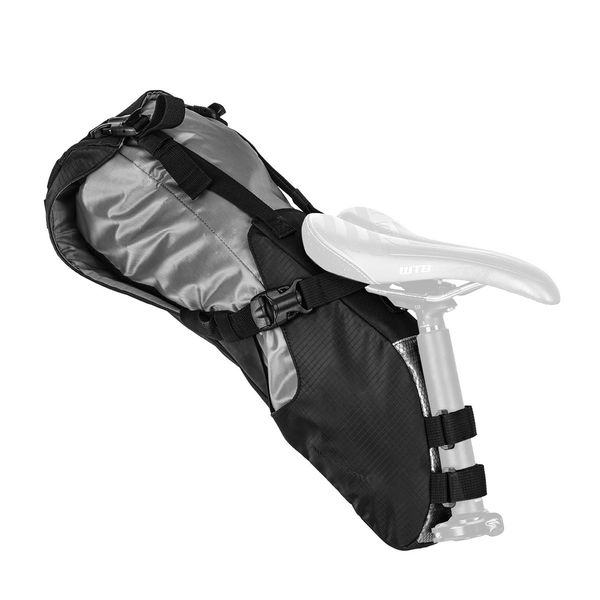 Blackburn Outpost Seat Pack With Drybag click to zoom image