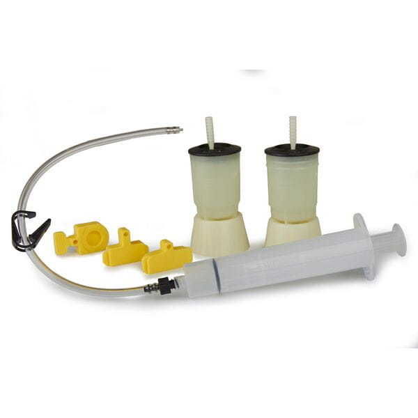 Shimano TL-BR002 bleed kit, includes TL-BR001, TL-BR002, TL-BR003 and 4 bleeding spacers click to zoom image