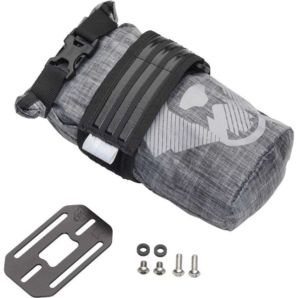 Wolf Tooth B-RAD TekLite Roll-Top Bag Black/Grey / 0.6L with base plate click to zoom image